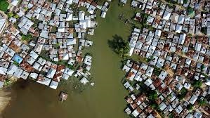 Aglomeración urbana no controlada en un medio sujeto a inundaciones