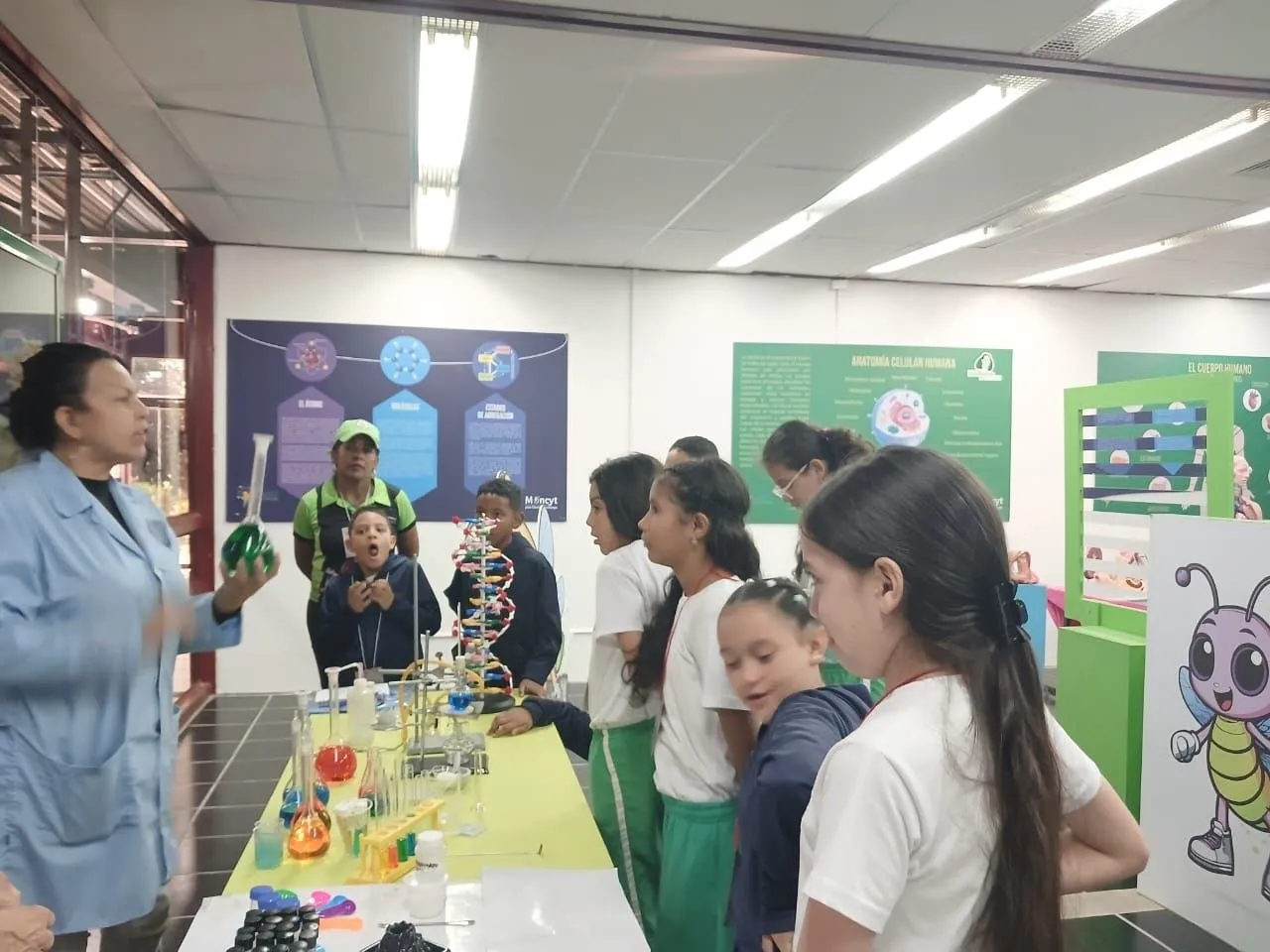 Inicia Ruta Cientifica con ninos y jovenes de Santa Teresa del Tuy 5