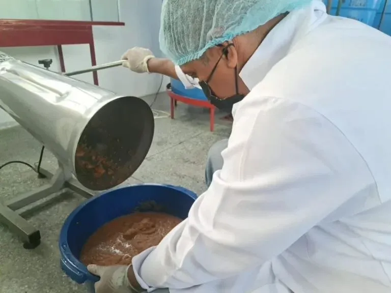 La ACAV evalúa el uso de biofermentos en la alimentación de especies acuícolas nativas 2 La ACAV evalua el uso de biofermentos en la alimentacion de especies acuicolas nativas 1
