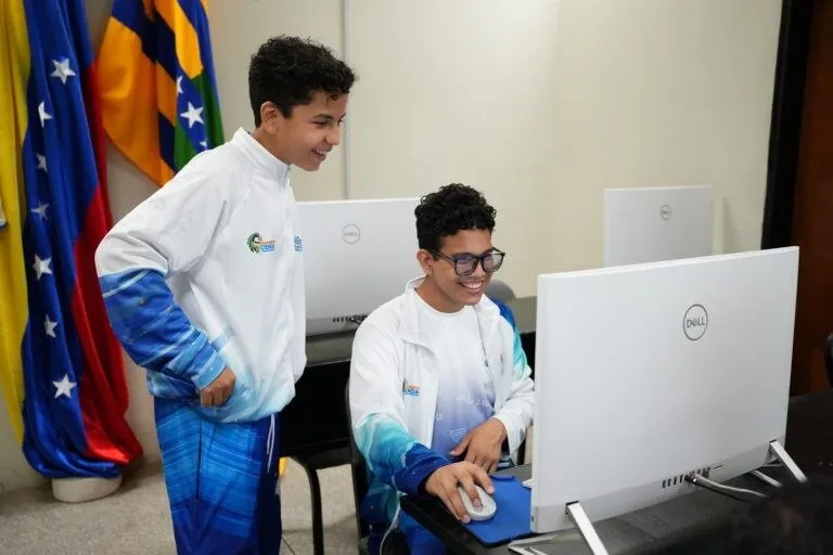 Semilleros Científicos participan en la Gran Final de la Olimpiada Mobius 2026 3 Semilleros Cientificos participan en la Gran Final de la Olimpiada Mobius 2026 8